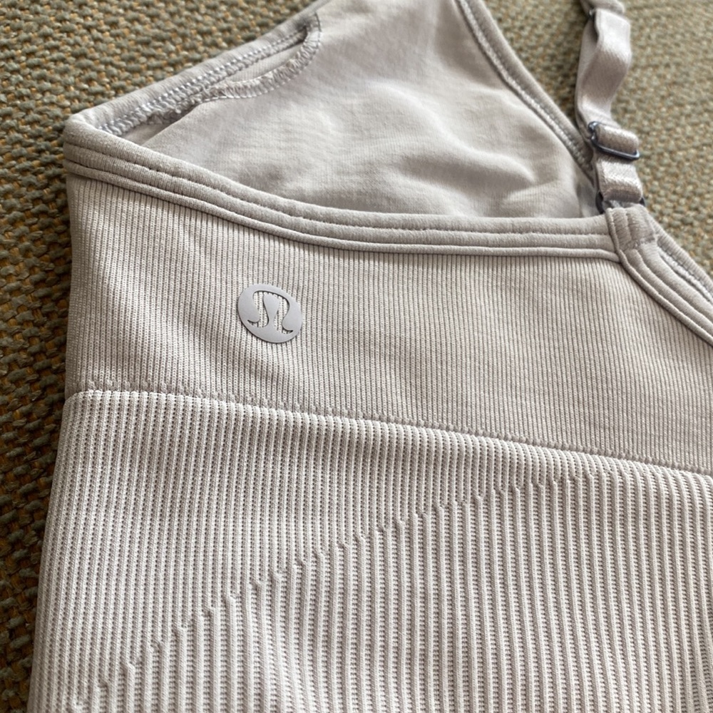 Lululemon Ebb to Street Bra